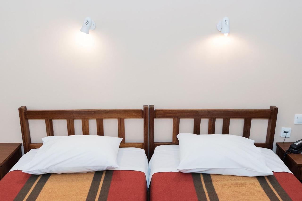 Hotel Alexandros ヴォロス エクステリア 写真